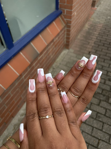Cilias Beautys - Thumbnail