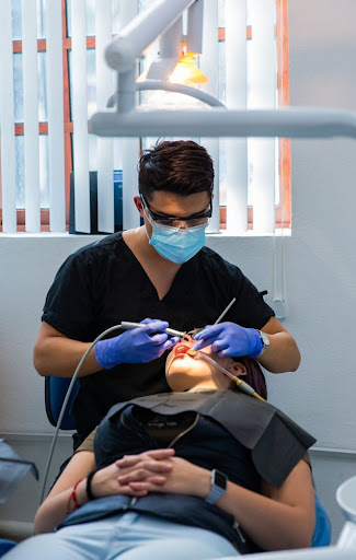 Best Dental Clinic in Agra
