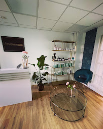 Photo n°3 de L’appartement à Poitiers (Salon de coiffure)