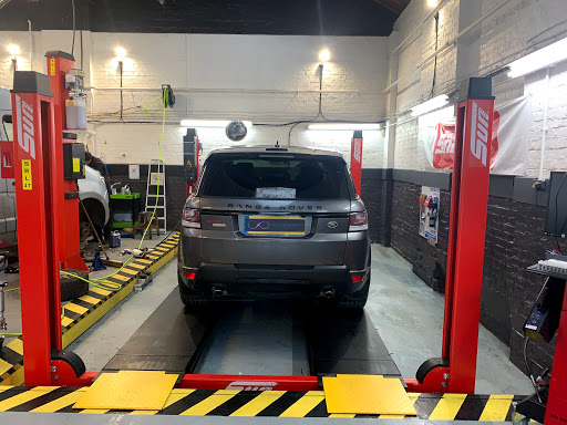 Infinity Auto Solutions - Visual