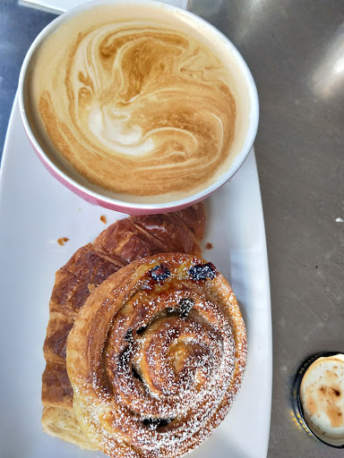 Père Bakery - Thumbnail