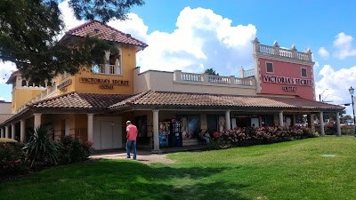Photos of Victoria's Secret Outlet