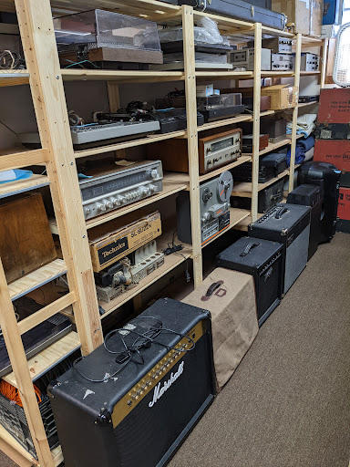 Brewster Electronics - Visual
