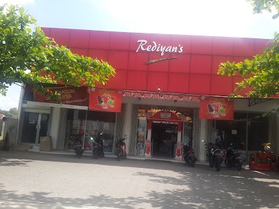 Photos of Rediyan's Supermarket & Fashion