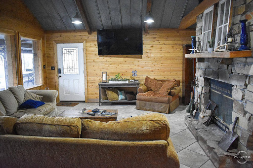 Summers' Place - Visual