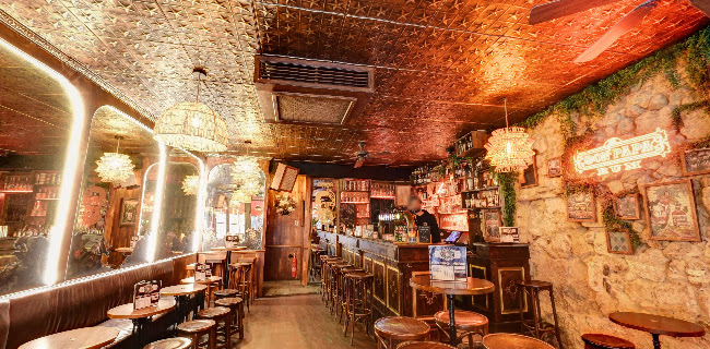 https://vintagegroup.fr/vintage-bar-bar-de-quartier-bordeaux/