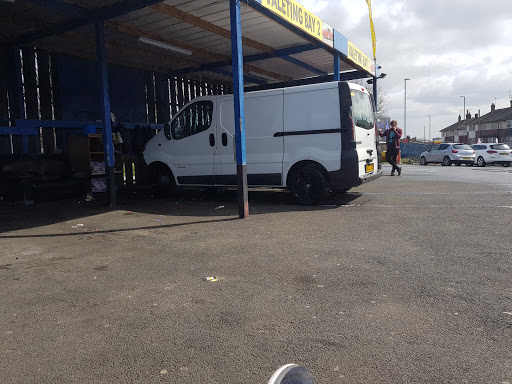 Tong Hand Carwash - Thumbnail