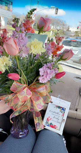 Bear's Garden Florist