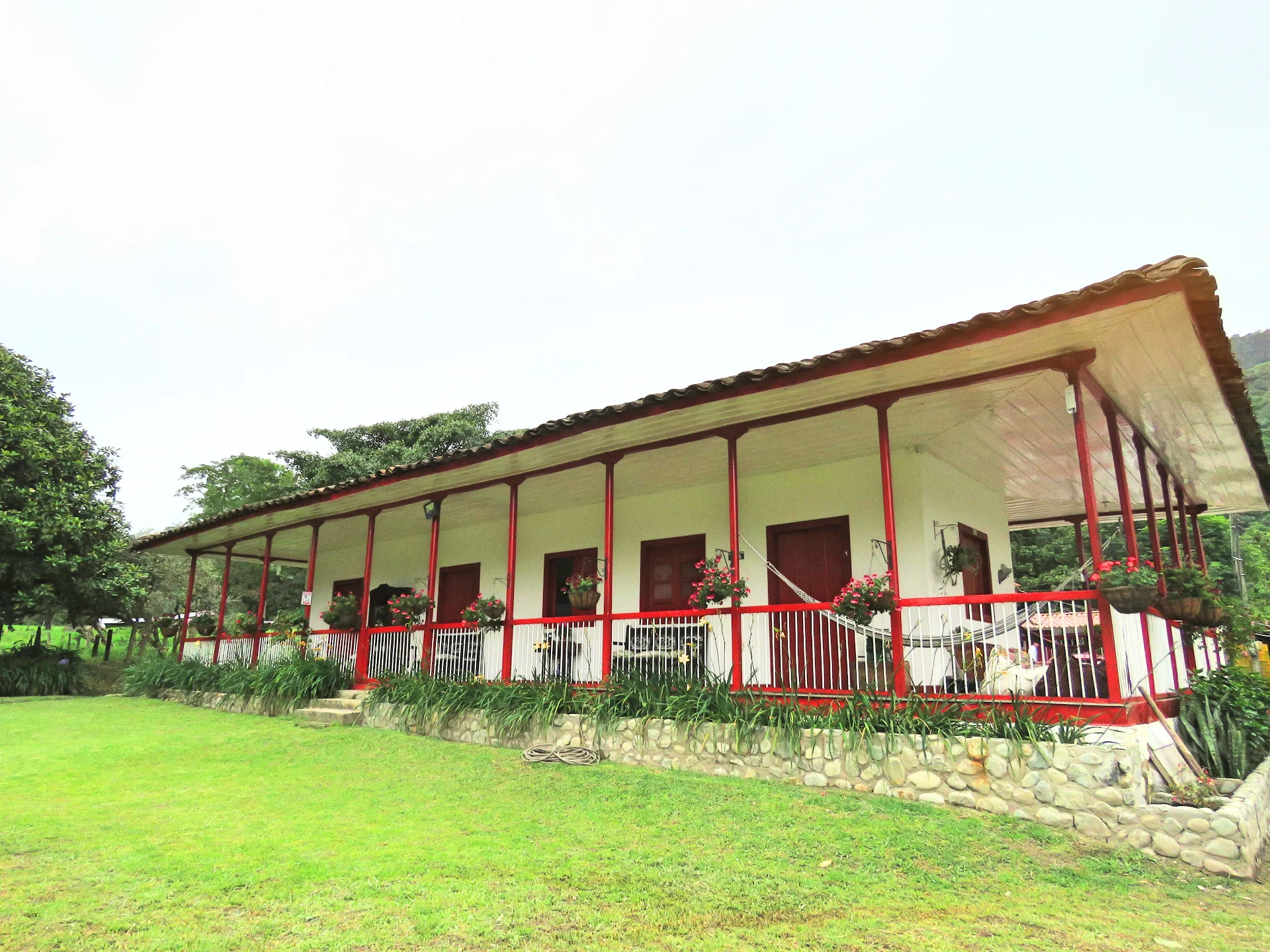 La Cabaña Eco-Hotel