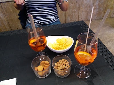Photos of Di Carlo Caf&egrave;