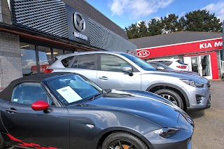 Leslies Mazda