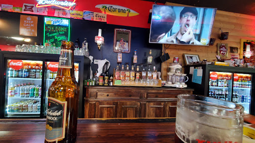Junior’s Bar & Grill - Thumbnail