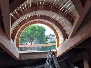 Photo n°7 de Dimension Bois à Marseille (Charpentier)