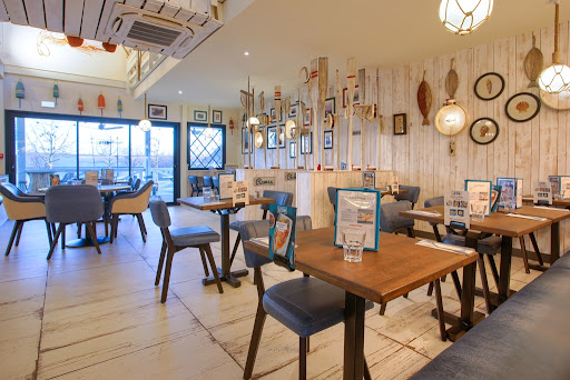 Photo 3 - Burger & Co