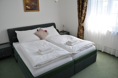 Photos of Z&aacute;meček pod hradem
