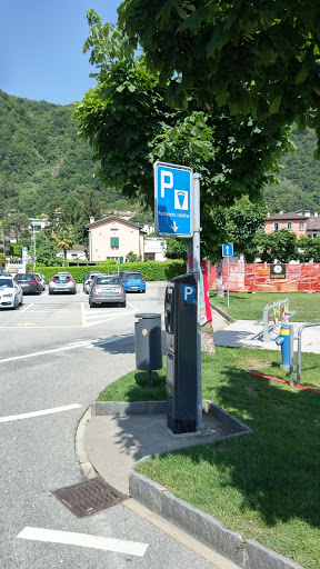 Parcheggi pubblici Piazza Fontana