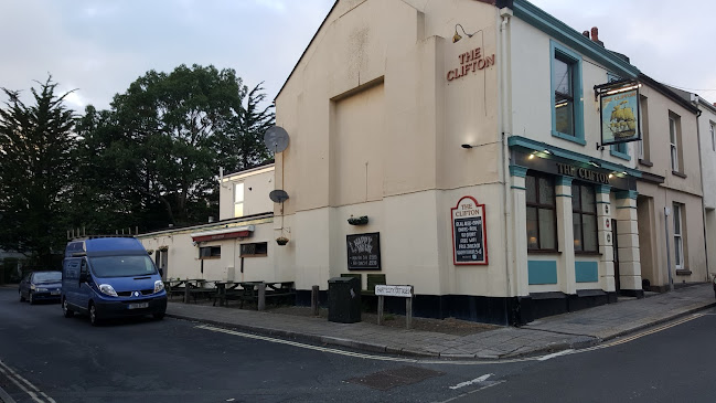 Clifton Inn Open Times