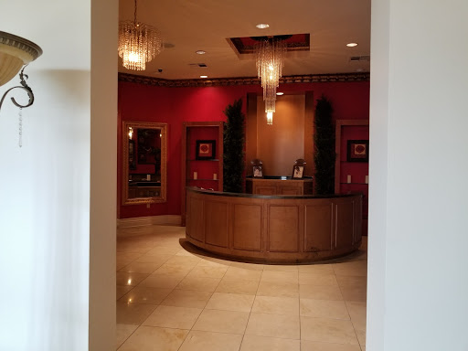 Salon La Rouge