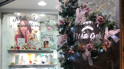 White Gold - Visual