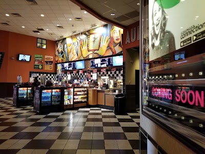 Cinemark Stoneridge Plaza Movies 16