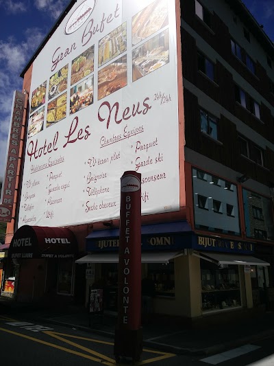Photos of Hotel de Les Neus