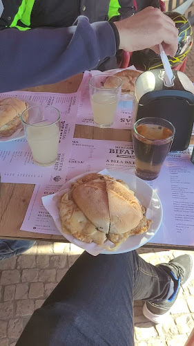 Avaliações doMercado das Bifanas em Vendas Novas - Restaurante