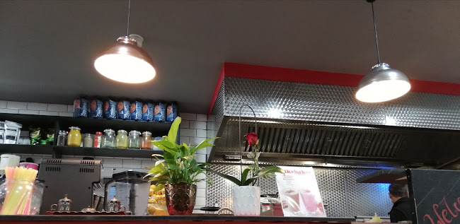 Reviews of Cafe Aroma Shirley in Southampton - Coffee shop