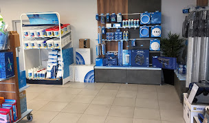 Photo n°19 de Piscines DESJOYAUX (SARL PISCINES JULOTIN) à Mont-de-Marsan (Magasin de matériel pour piscines)