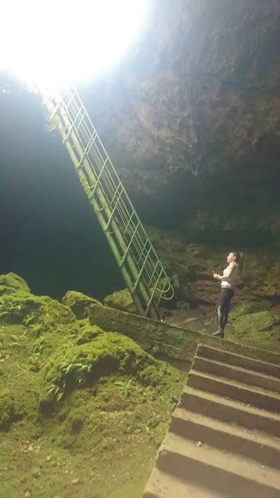 Photos of Stalbitsata Cave (the ladder) Пещера Стълбицата