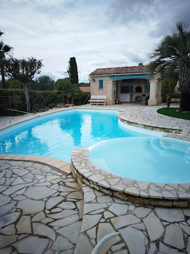 Photo de Rénovation, création piscines polyester Var, ADC-polyester