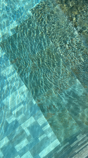 Photo de Mpiscines à Oppède (84580)