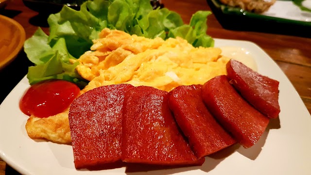 ニライ カナイ (沖縄料理)