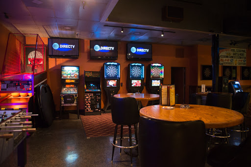 CLICKS BILLIARDS