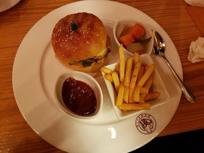 Photos of Caf&eacute; M&eacute;moire