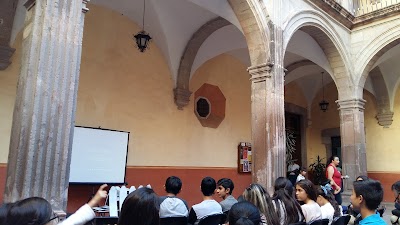 Photos of Faculty of Philosophy. Campus Historic Center.