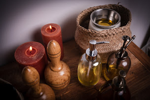 Photo n°2 de Plum' Sérénité - Massage relaxant Intuitif / Drainage lymphatique Renata França / Réflexologie plantaire / méthode JMV à Paray-Vieille-Poste (Praticien en drainage lymphatique)