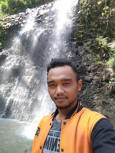 Photos of Air Terjun NggompEng.