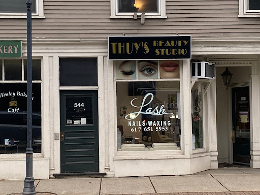 Thuy’s Beauty Studio Logo