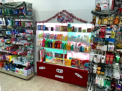 Photos of Farmacia Tirol