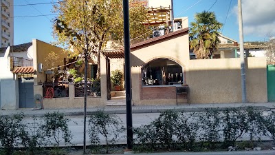 bar