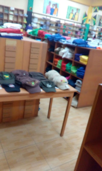 Photos of Sun Island Factory Outlet