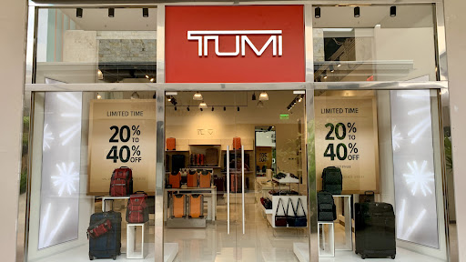 TUMI Outlet Riviera Maya