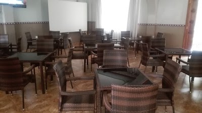 Photos of Mountain Breeze Hotel