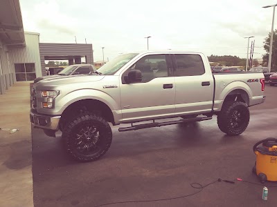 Photos of Gilland Ford