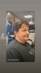 Photo n°8 de Le salon by Daniele à Charnay-lès-Mâcon (Salon de coiffure)