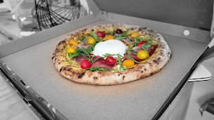 Photo n°5 de D'J&J pizza à Saint-Restitut (Pizzeria)