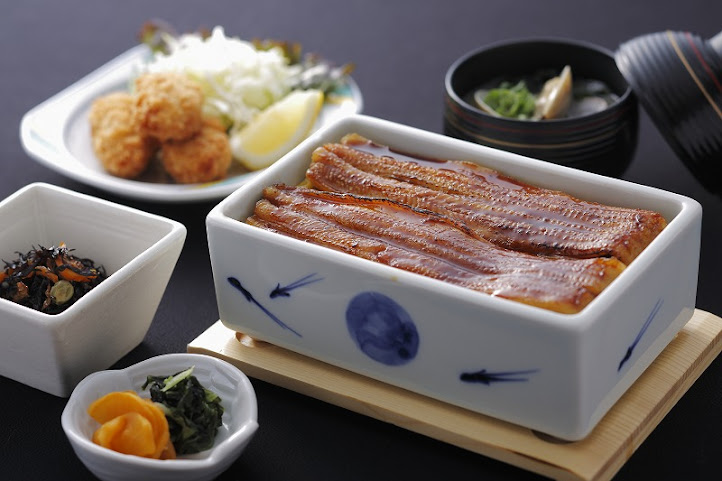 Miyajima Anago Meshi Mametanuki by null