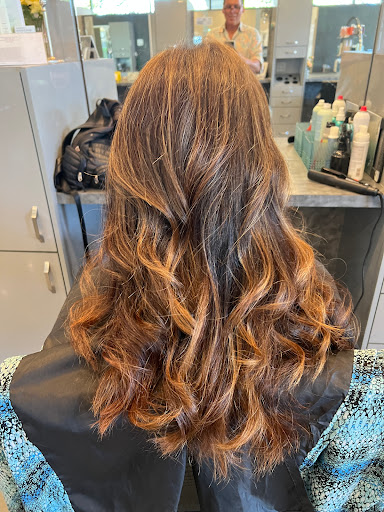 Curtis Michaels Hair Salon - Thumbnail
