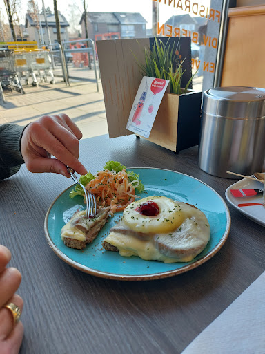 Ut Sonneklukske - Thumbnail