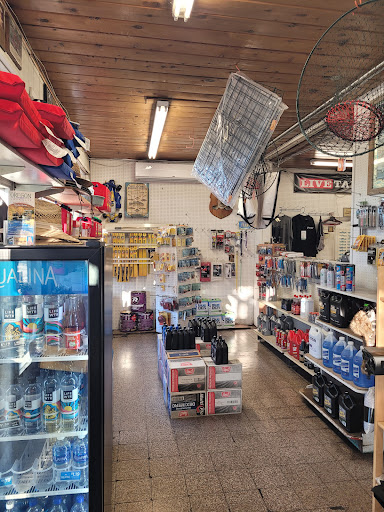 U-Save Gas & Tackle Gallery - United States